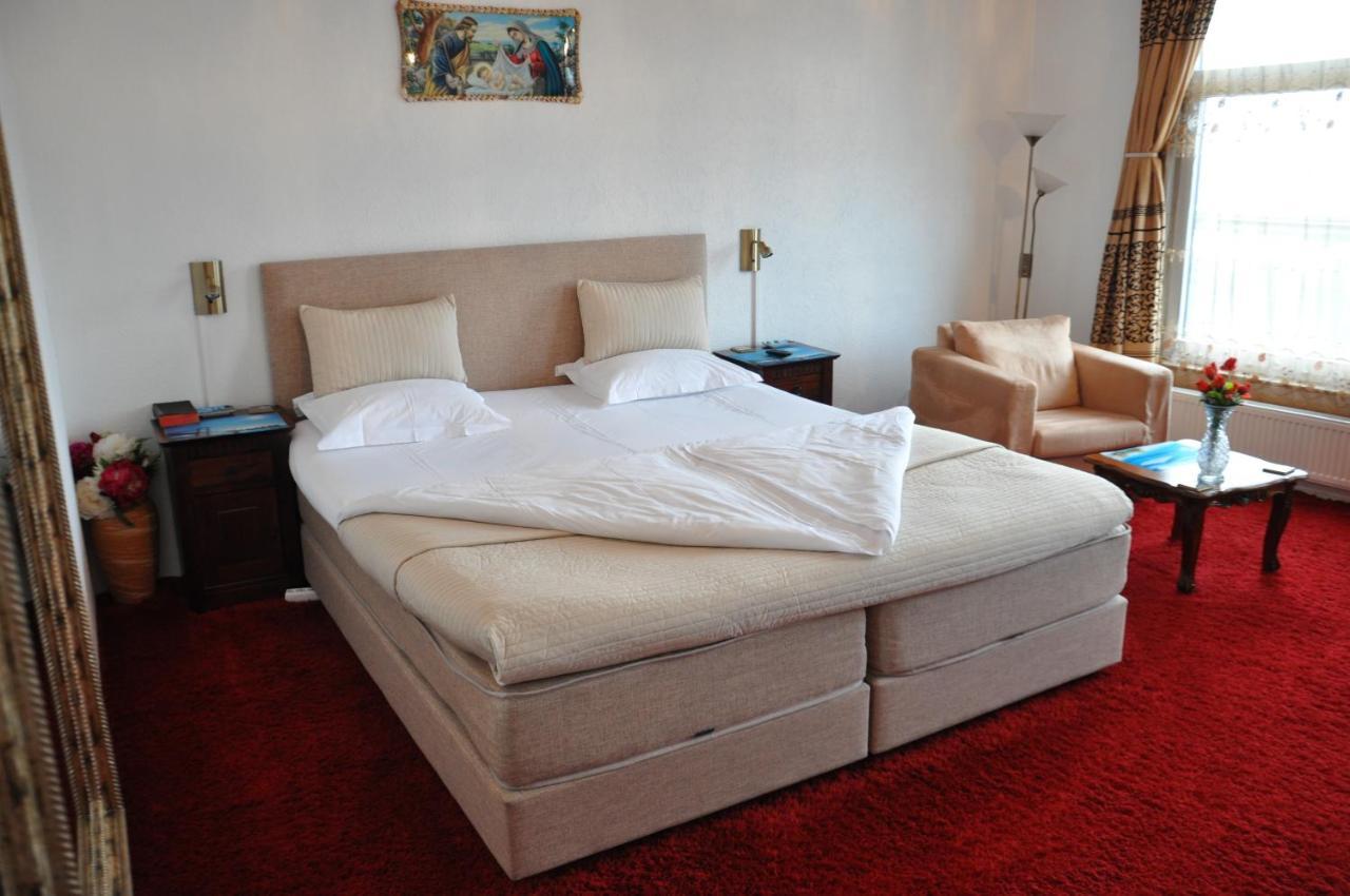 Bed & Breakfast Rita Delfzijl Eksteriør billede